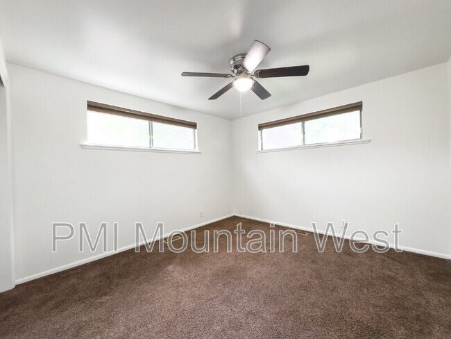 Building Photo - 400 S 350 W