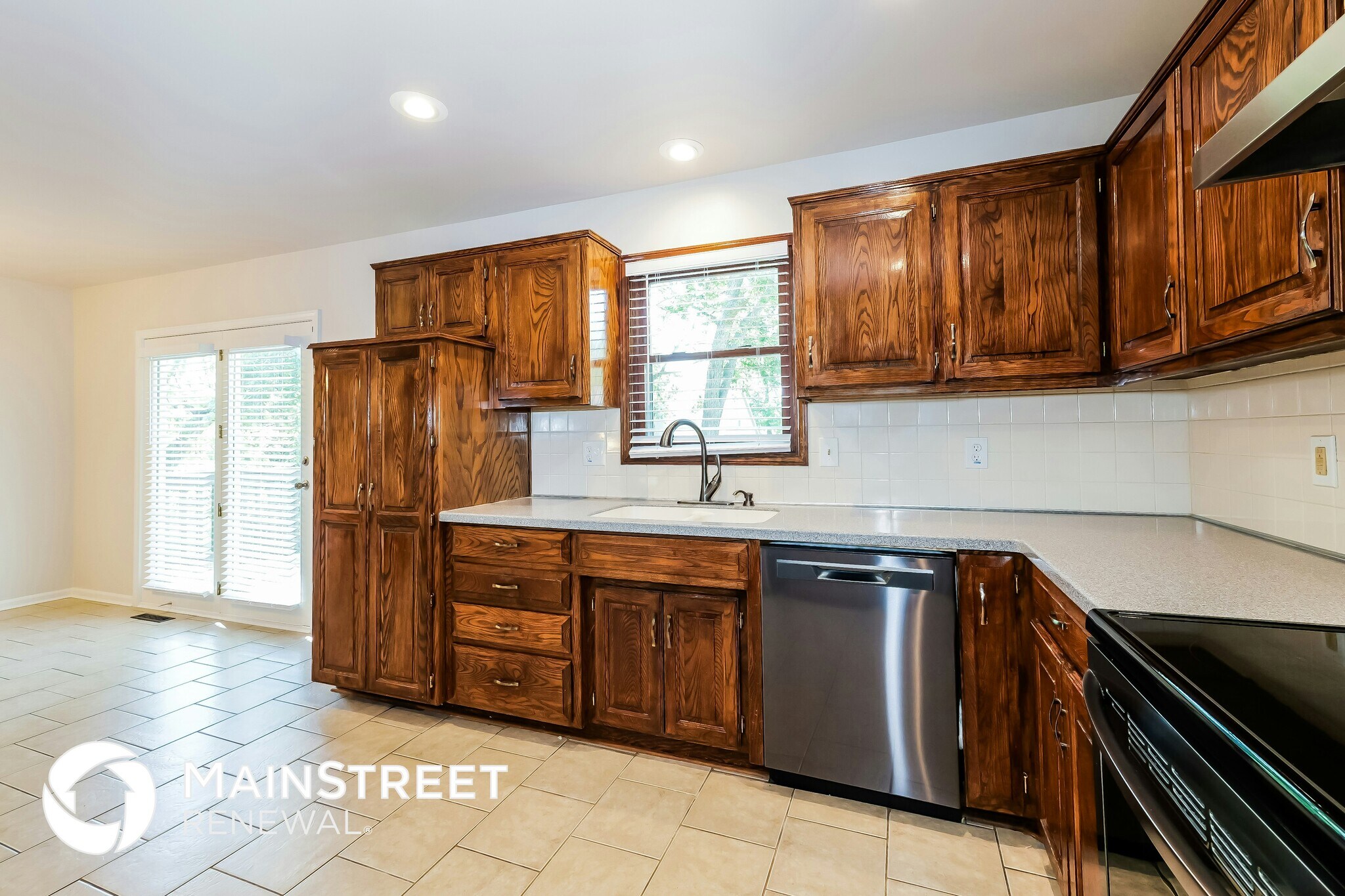 Building Photo - 1321 NE Quail Walk Dr