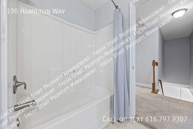 Building Photo - 190 Hamilton Way