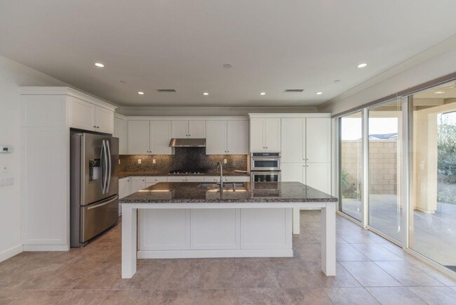 Building Photo - Irvine Single Family house 4bd/3ba Eastwoo...
