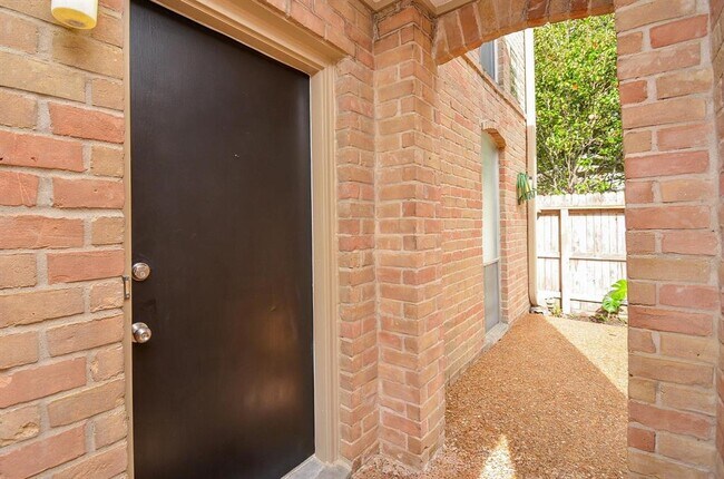 Building Photo - 4637 Wild Indigo St