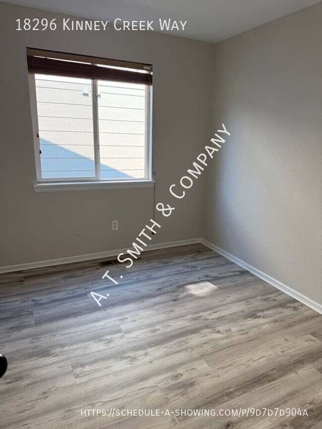 Building Photo - 18296 Kinney Creek Way