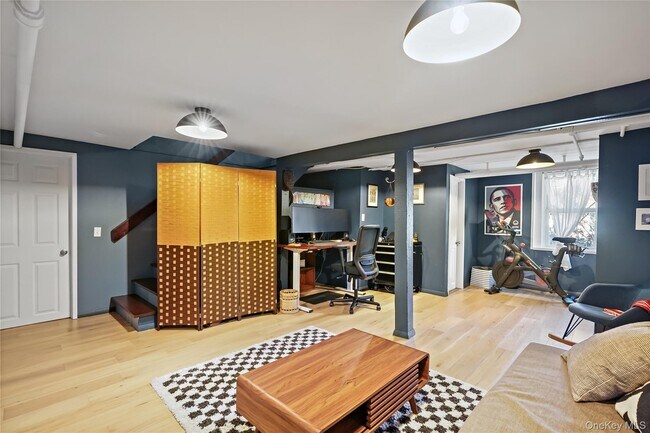 Building Photo - 51 Edgemont Rd