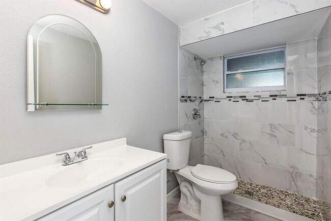 Building Photo - 3549 Winder Dr