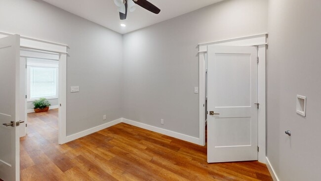 Building Photo - 1310 Forest Ave