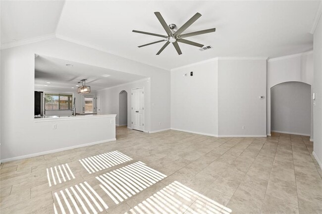 Building Photo - 6909 Bay City Bend