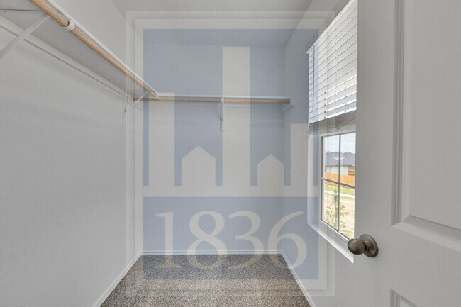 Building Photo - 304 Azua Path