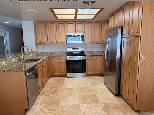 Building Photo - FABULOUSLY CLEAN AND CHARMING HOME IN THE LAKES COMMUNITY OF SOUTHWEST LAS VEGAS