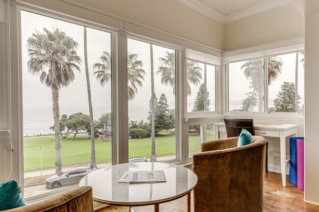 Building Photo - 1039 Coast Blvd