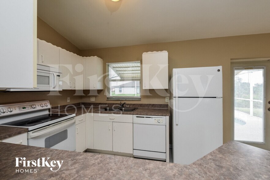 Building Photo - 117 Blackstone Dr