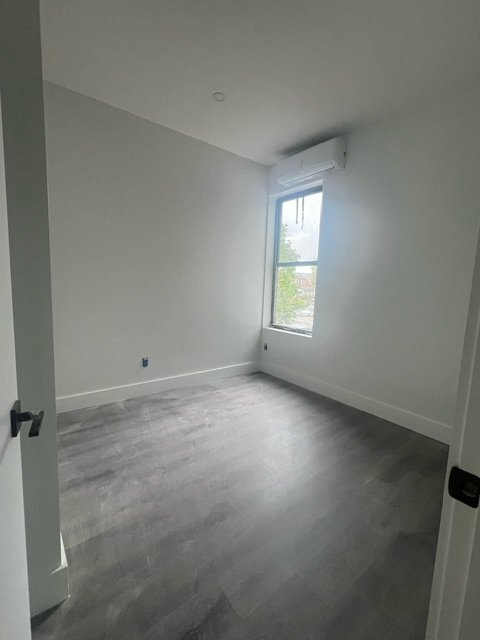 Building Photo - 4713 Avenue D