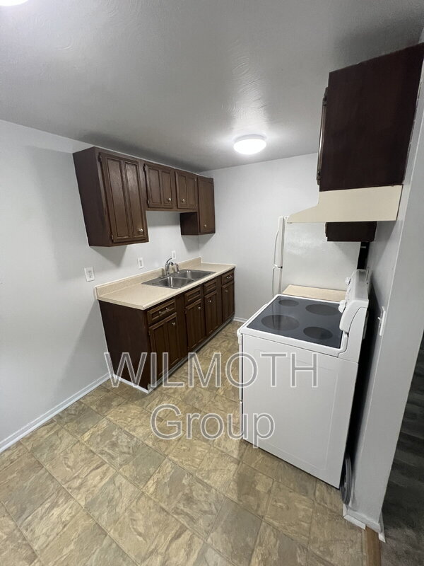 Building Photo - 306 Meadow Ave