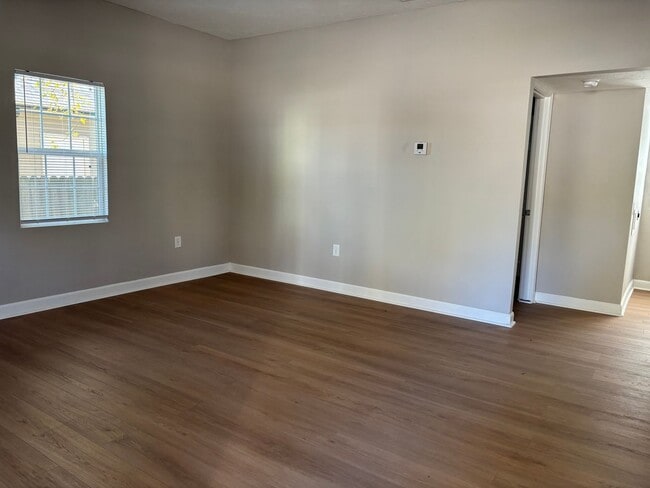 Building Photo - Fully Remodeled 2-Bedroom Home Near Grant Beach Park – Move-In Ready! (Ask about our special)