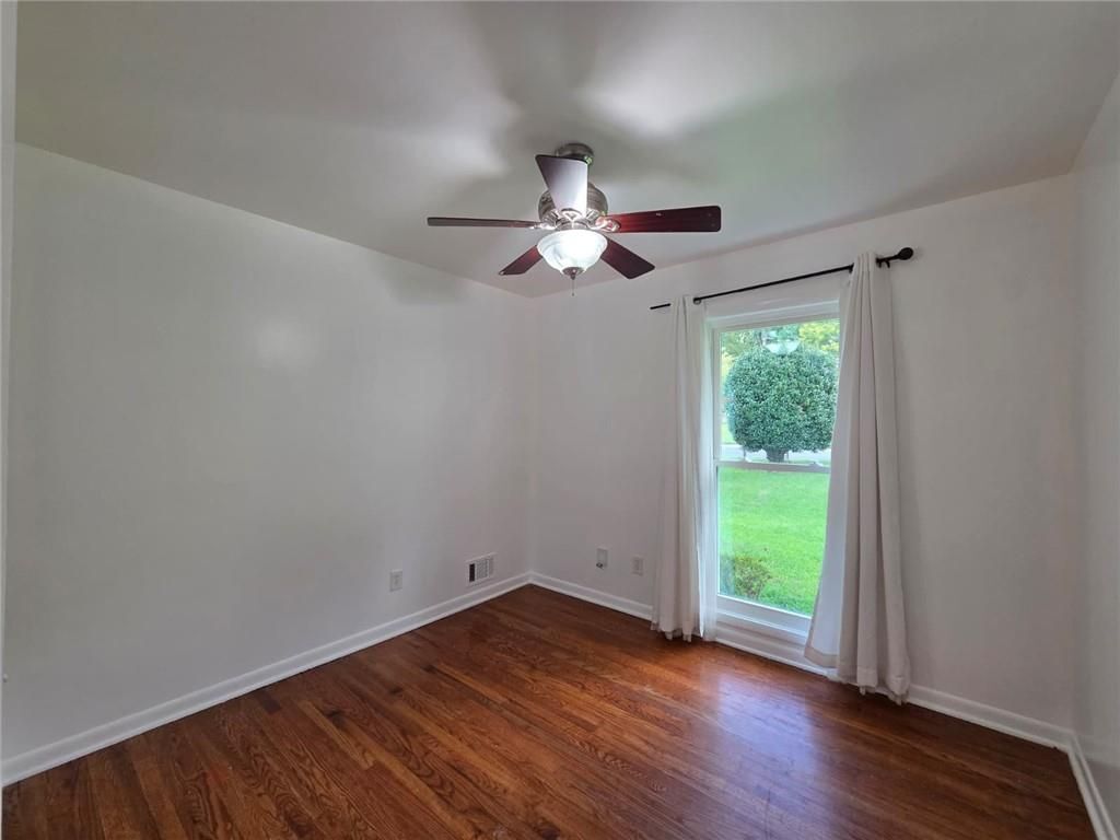 Building Photo - 762 Lancelot Dr