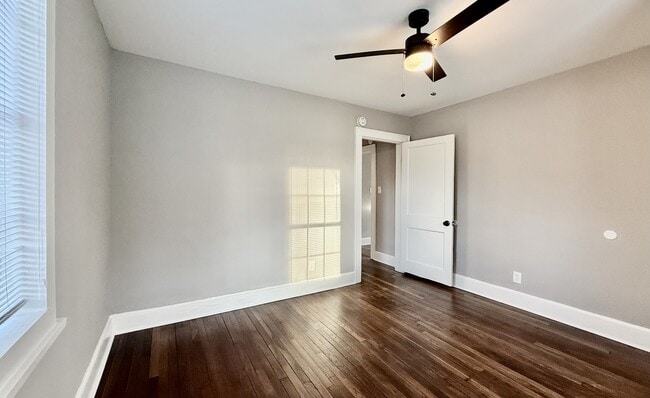 Building Photo - 1802 Guess Rd