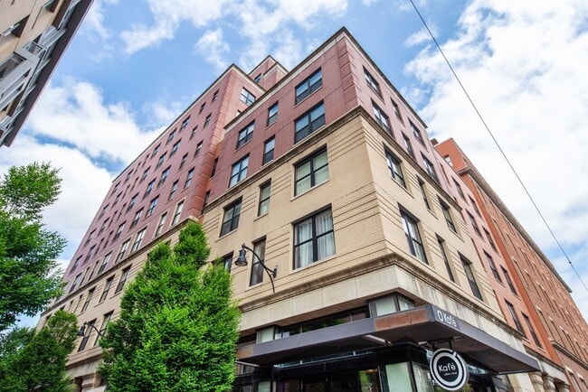 Building Photo - 25 McWilliams Pl