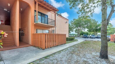 Building Photo - 7101 Miami Lakes Dr