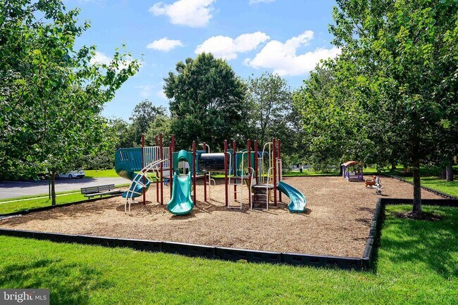 Building Photo - 13212 Coralberry Dr
