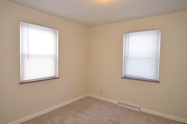 Building Photo - 7297 Chetbert Dr