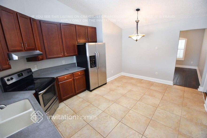 Building Photo - 513 Cricket Cove Ct