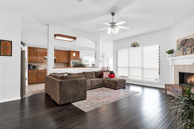 Building Photo - 15742 Bull Run Dr