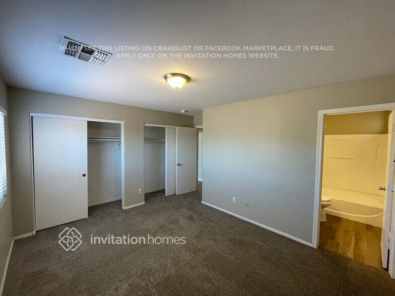 Building Photo - 146 N 223rd Ave