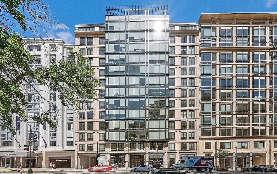 Building Photo - 1133 14th St NW