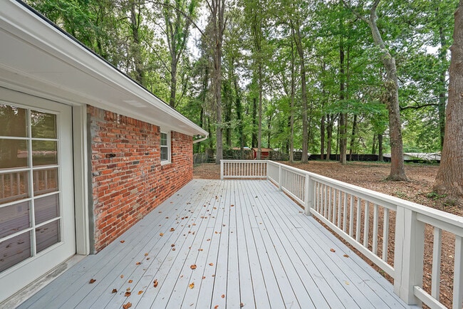Building Photo - 1769 Hammond Woods Cir SW