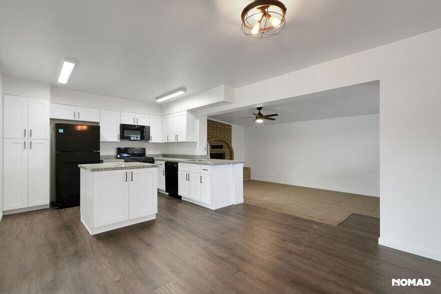 Building Photo - 11618 N 24th Dr
