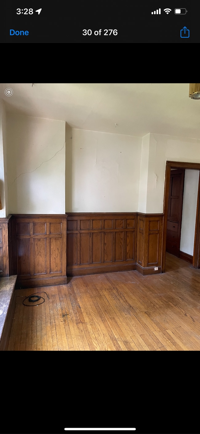 Building Photo - 301 Lexington Ave