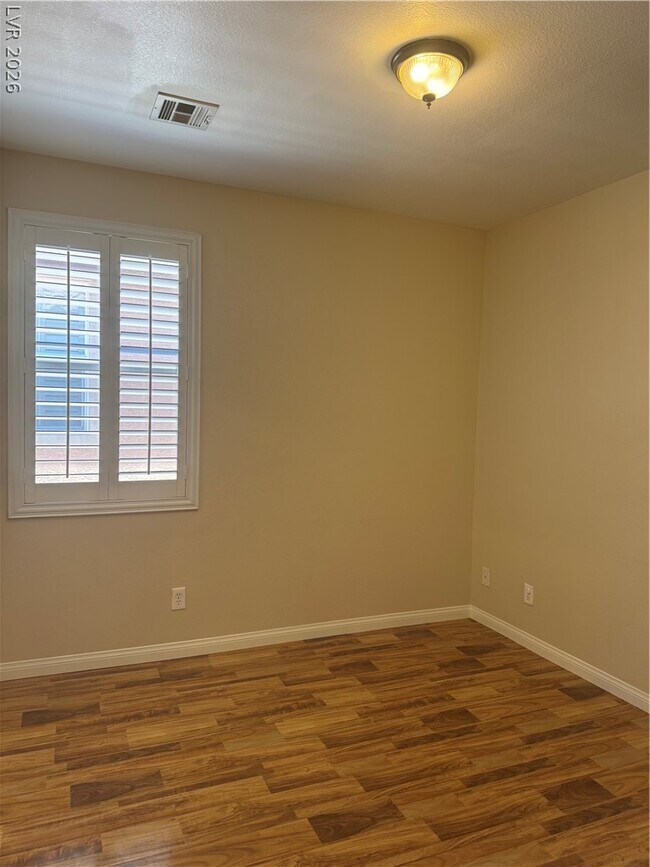 Building Photo - 9113 W Parkstone Ave