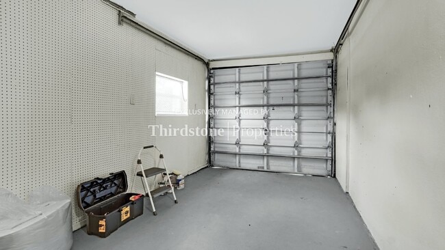 Building Photo - 3002 Arthur St