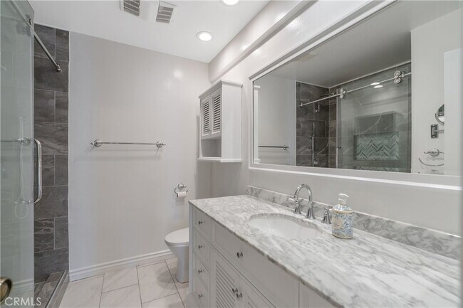 Building Photo - 3231 Cheviot Vista Pl