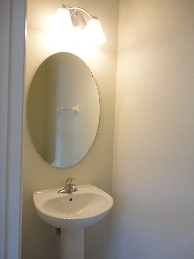 Building Photo - 3/2.5 Town Home in Winter Park!