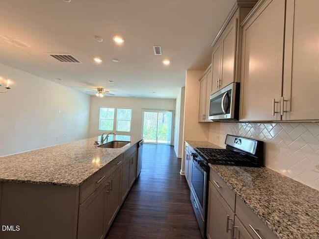 Building Photo - 1646 Clayfire Dr.