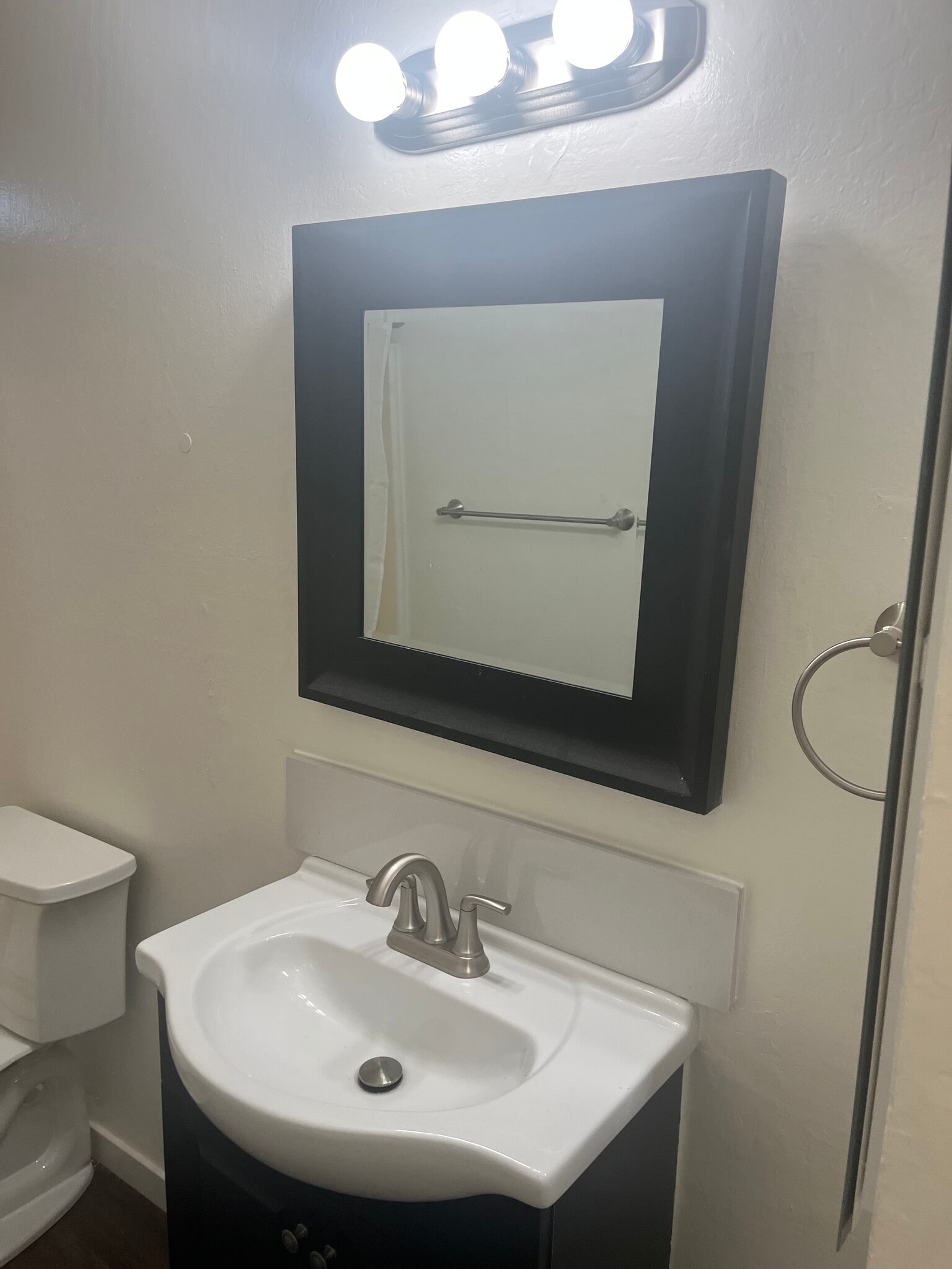 Bathroom Vanity - 271 Rhonda Ct