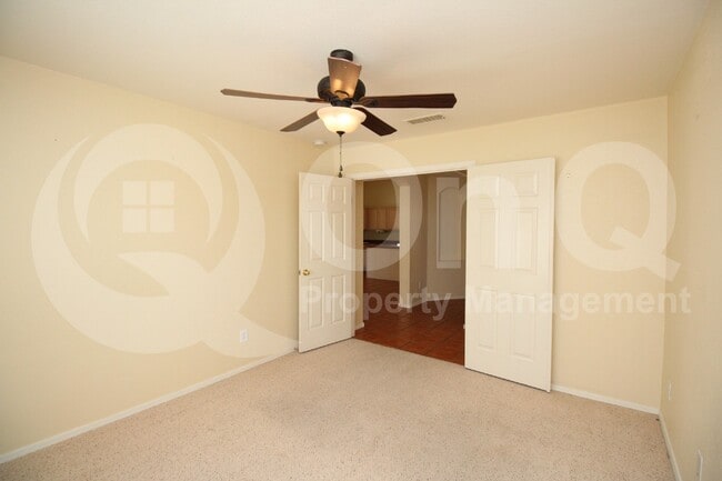 Building Photo - 7460 W Lone Cactus Dr