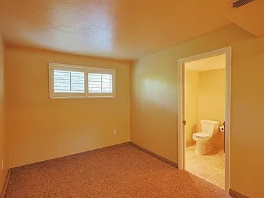 Building Photo - 132 S Larkin Ln