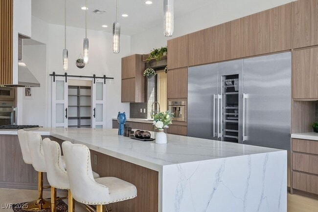 Building Photo - 9233 Canyon Mesa Dr