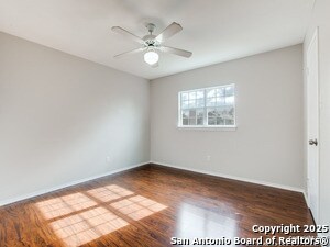 Building Photo - 1322 Dezarae St