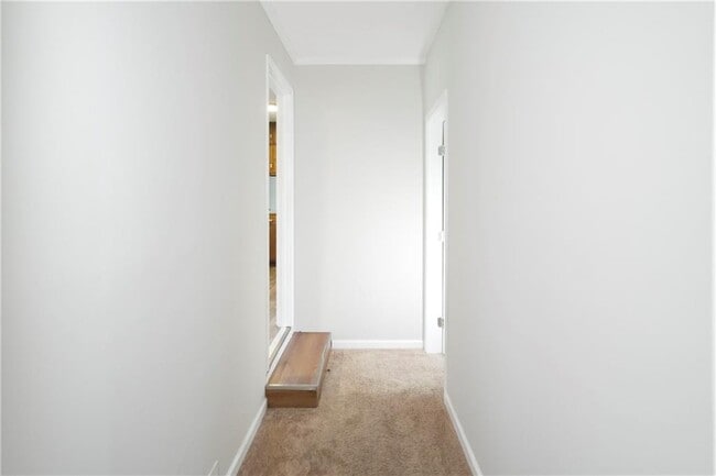 Building Photo - 1802 Driftwood Pl