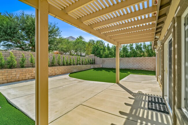 Building Photo - 1267 Oro Ridge
