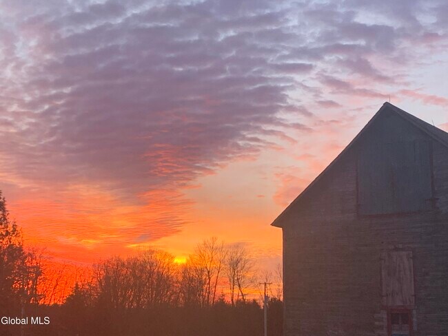 Building Photo - 260 Clark Rd