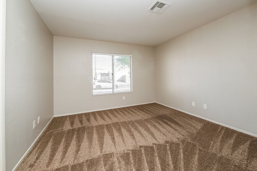 Building Photo - 4617 Rachel Ann