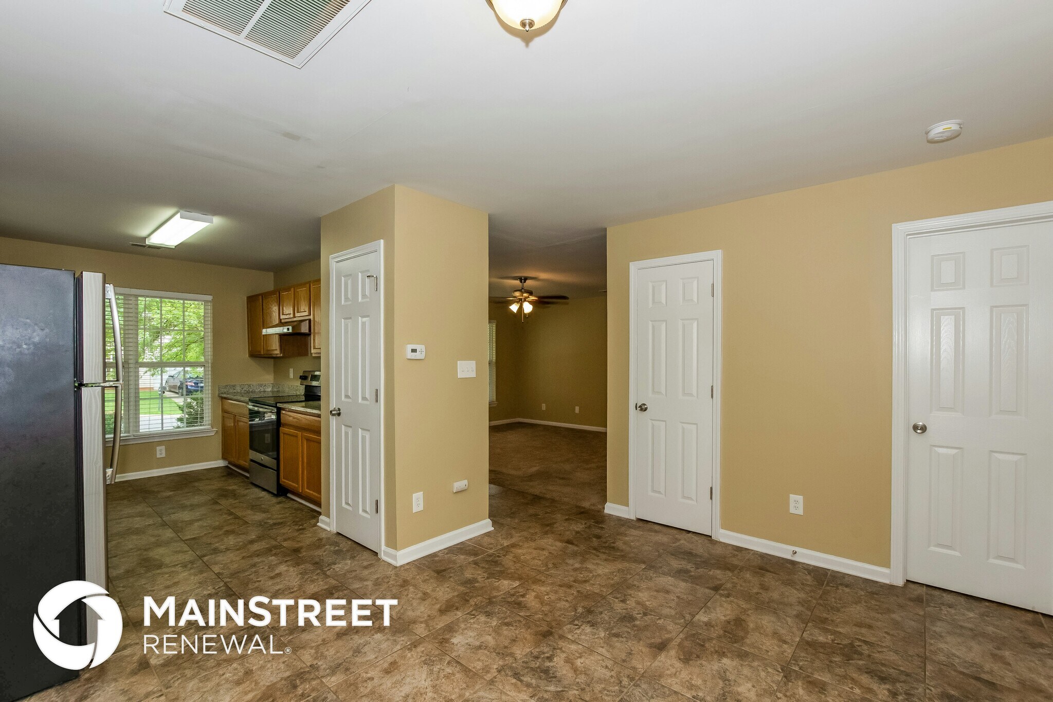 Building Photo - 234 Winding Canyon Dr