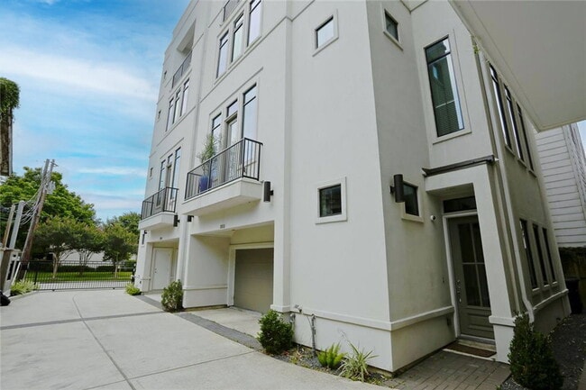 Building Photo - 2512 Morgan St