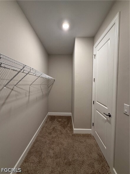 Building Photo - 107 SW 34th Pl