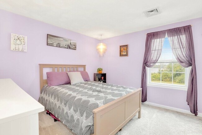 Building Photo - 63 Sturgis St