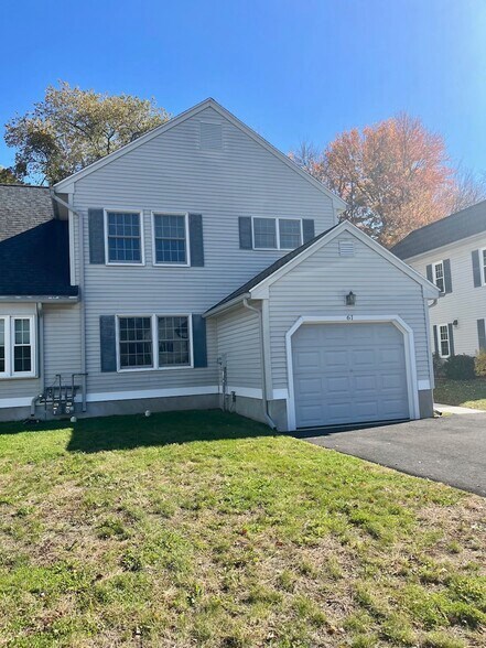 Building Photo - 61 Deer Run Trl