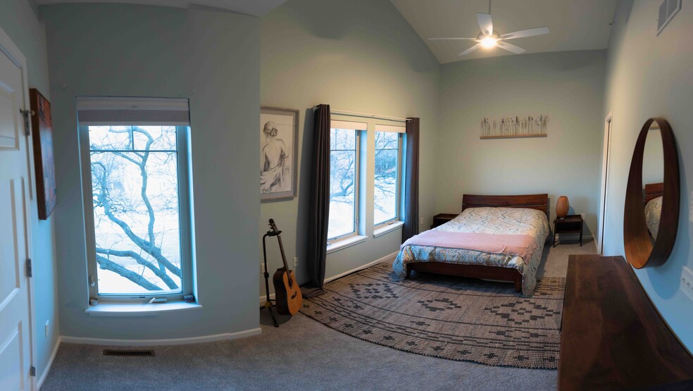 Master Bedroom - 604 N Midvale Blvd